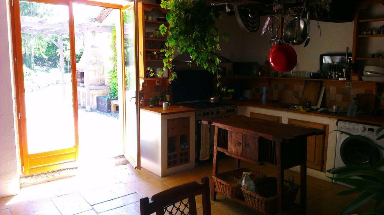 Au Garcin Bed & Breakfast La Romieu ภายนอก รูปภาพ