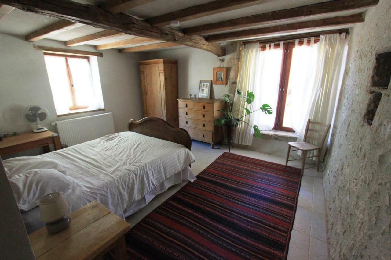 Au Garcin Bed & Breakfast La Romieu ภายนอก รูปภาพ