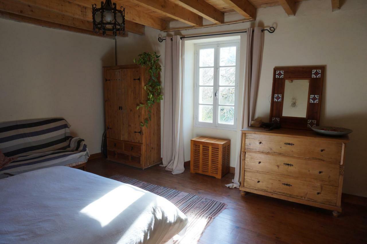 Au Garcin Bed & Breakfast La Romieu ภายนอก รูปภาพ