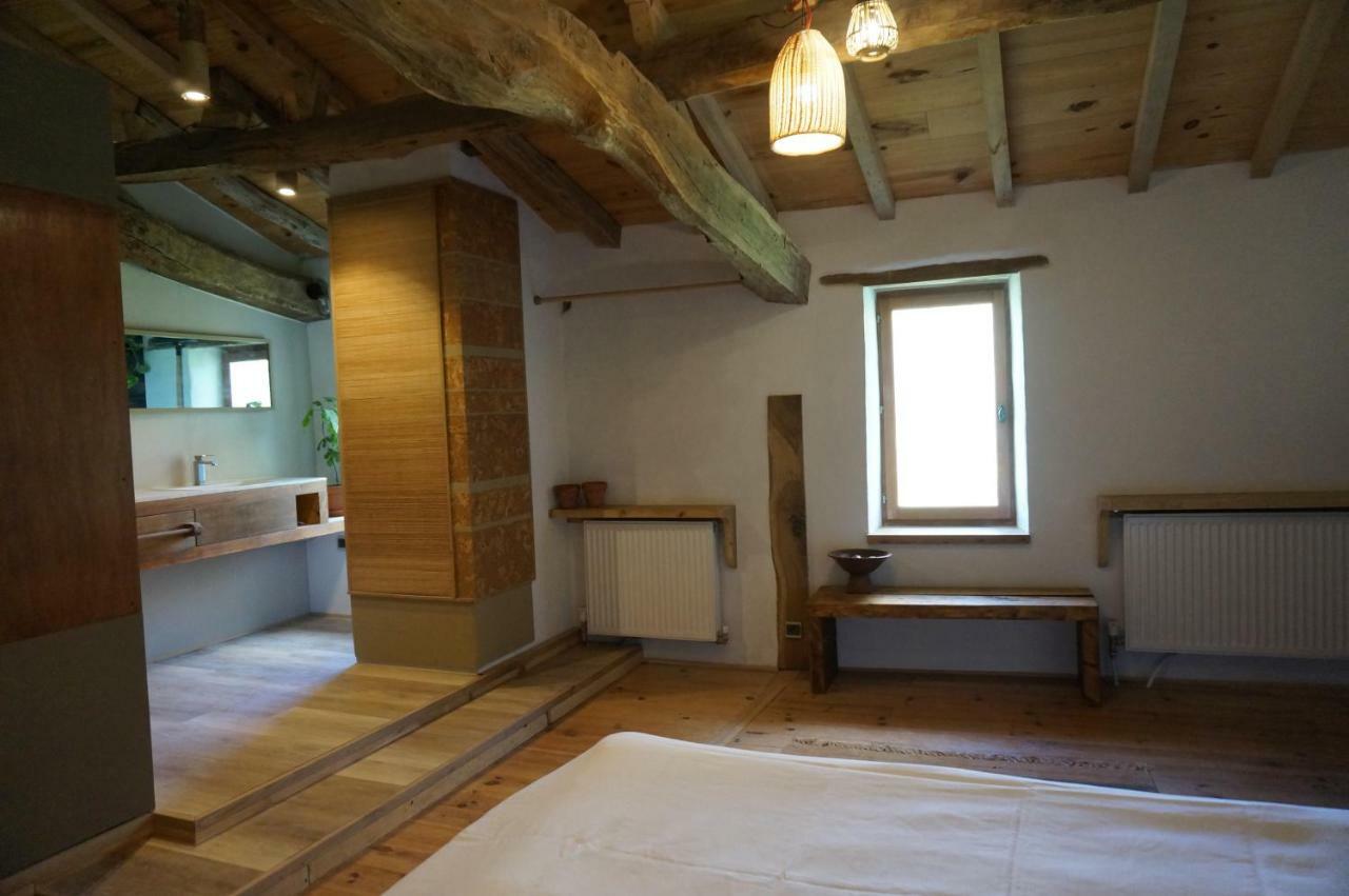 Au Garcin Bed & Breakfast La Romieu ภายนอก รูปภาพ