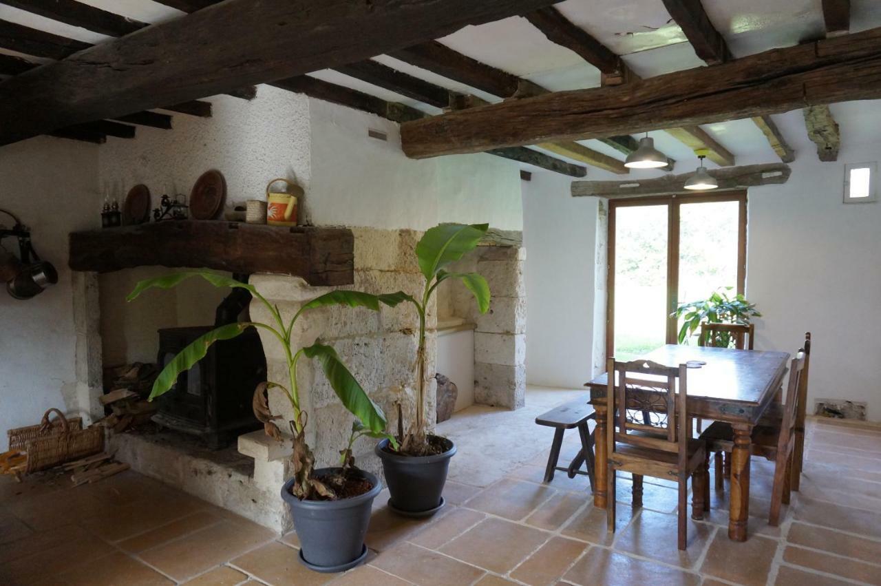 Au Garcin Bed & Breakfast La Romieu ภายนอก รูปภาพ