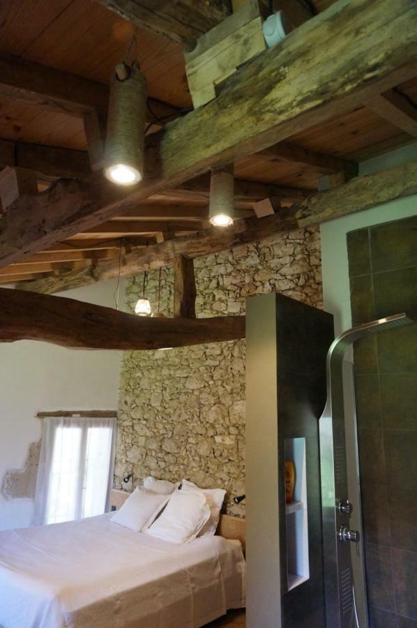 Au Garcin Bed & Breakfast La Romieu ภายนอก รูปภาพ